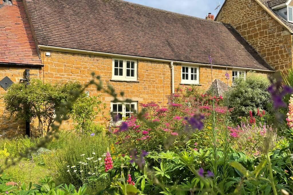 Cotswolds Cottage Ilmington With Wood Burning Stove & Bbq - Pet Friendly Chipping Campden Exterior foto